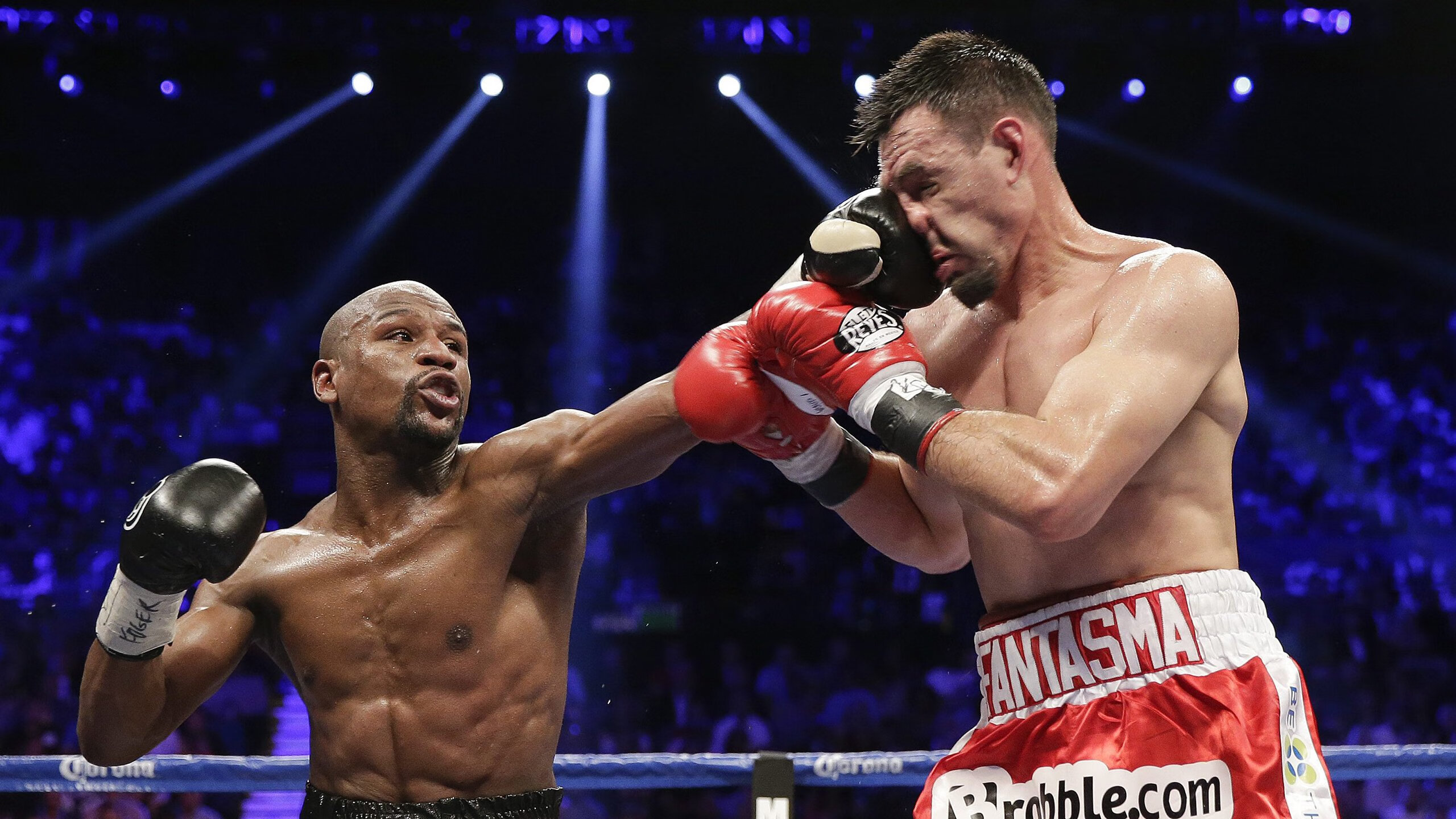 欧洲杯激烈博弈：战术布局中的精彩瞬间，欧洲杯比赛的