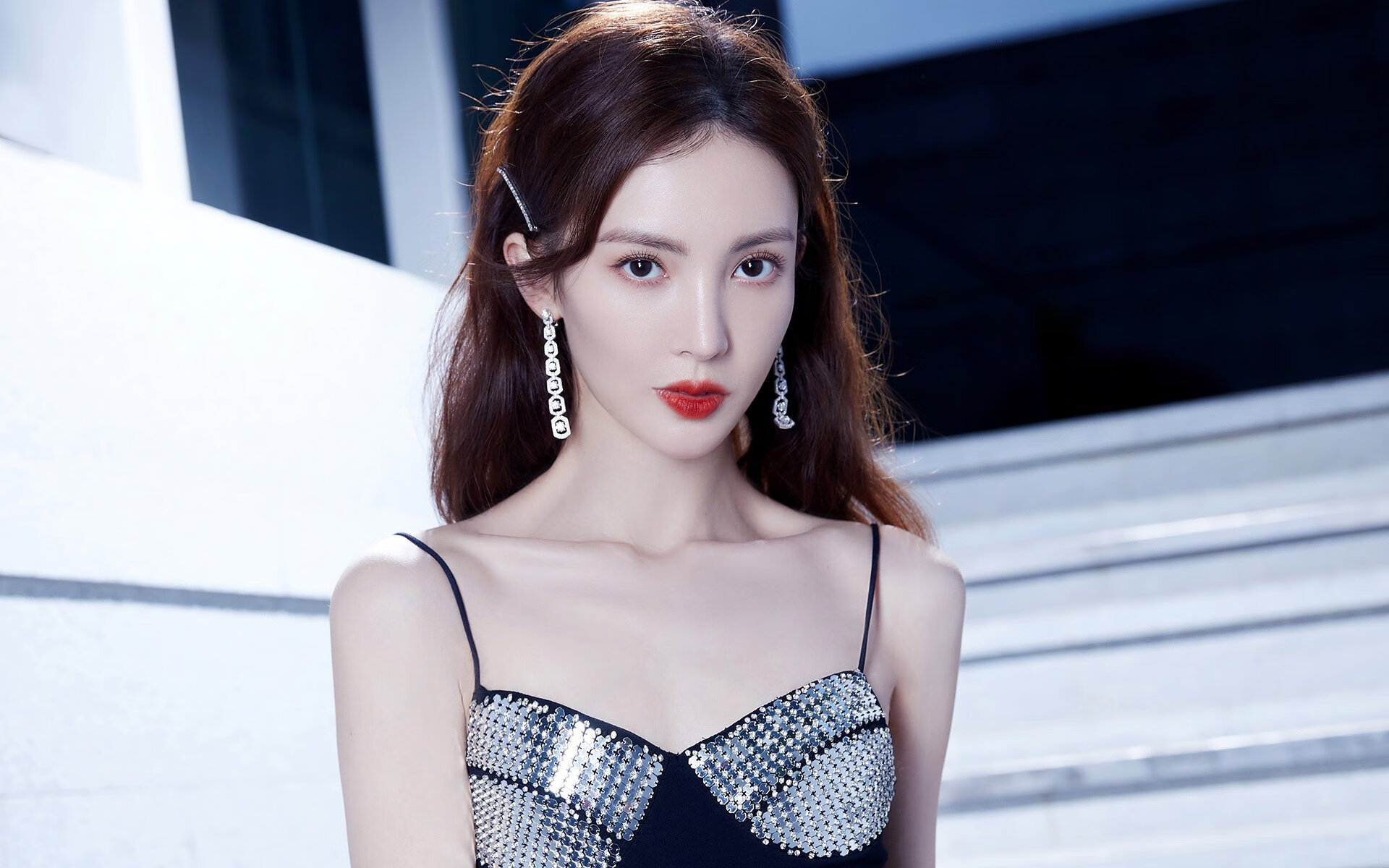 开云官方网站-《电竞冠军的秘密武器：战术分析与团队协作》，电竞游戏职业选手冠军